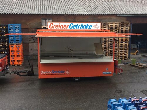 Greiner Getränke Pub (Verkaufswagen) (BE 498 838)